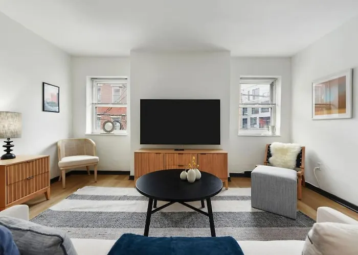 Hostwise - On Butler St, Lower Lawrenceville, Perfect Location! *